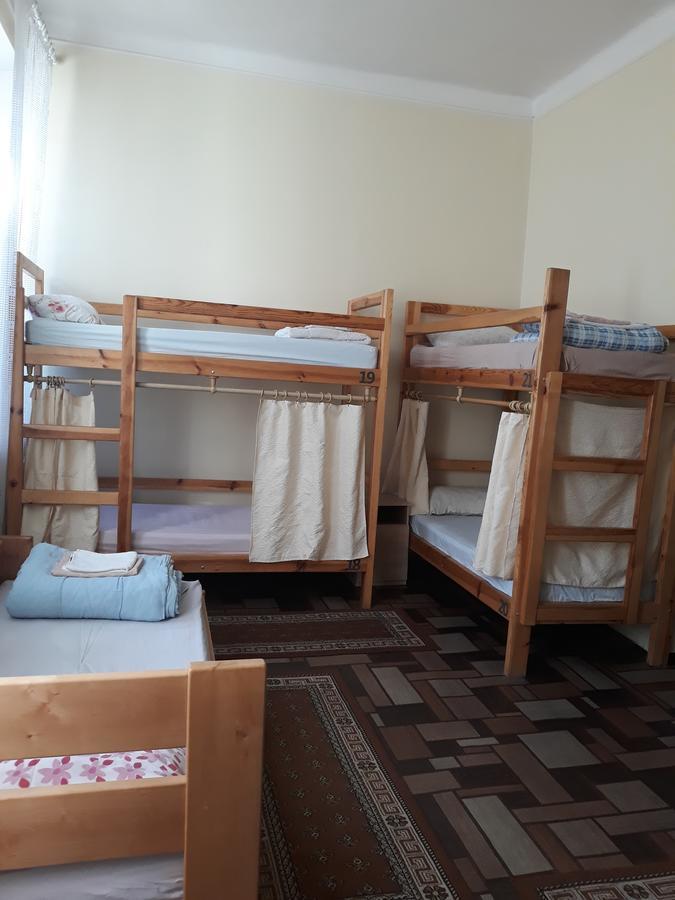 Отель Хата Dnjepropetovsk Buitenkant foto
